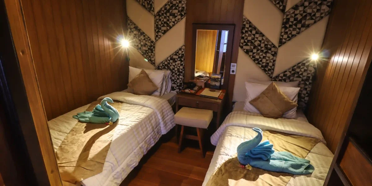 Middle Deck Room | Double Bed on Cheng Ho Phinisi Boat Charter | Komodo Luxury